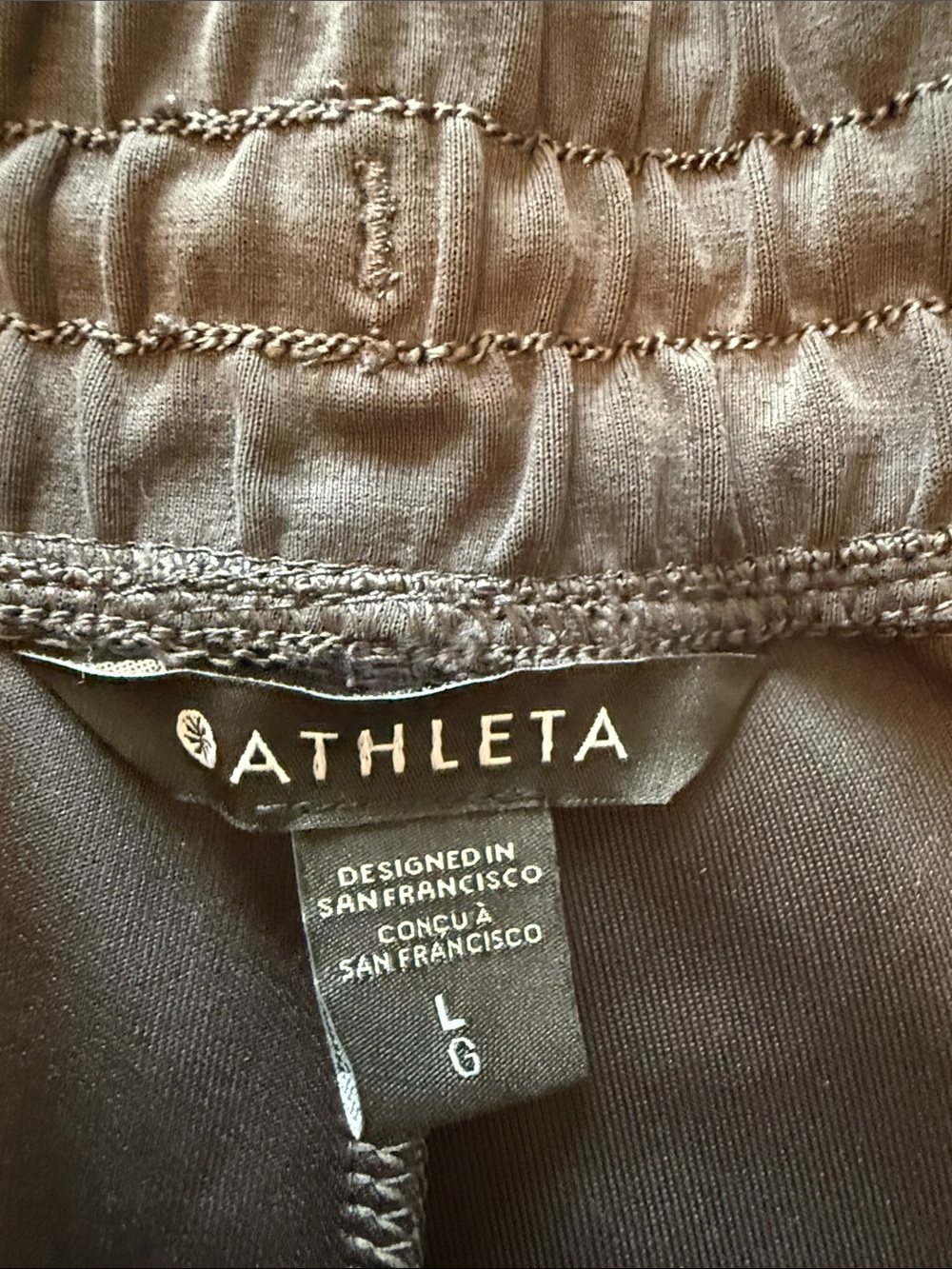 Athleta Midrise Seasoft Black Drawstring Athletic Shorts with Curved Hem - Picture 2 of 3